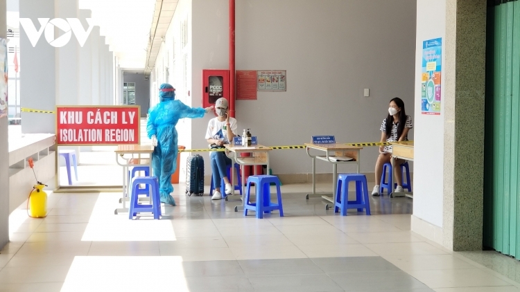 HCM City to tighten social distancing measures as COVID-19 cases skyrocket